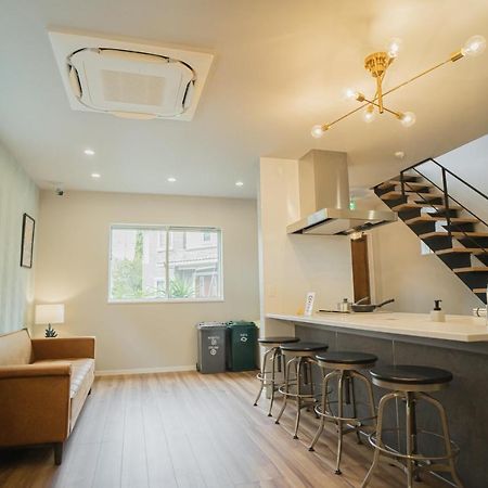 Orange County Guest House Izumisano Luaran gambar